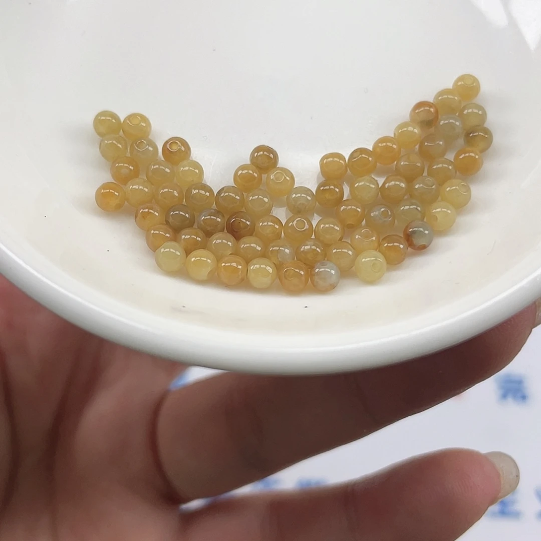 翡翠散珠卡3.6,65颗