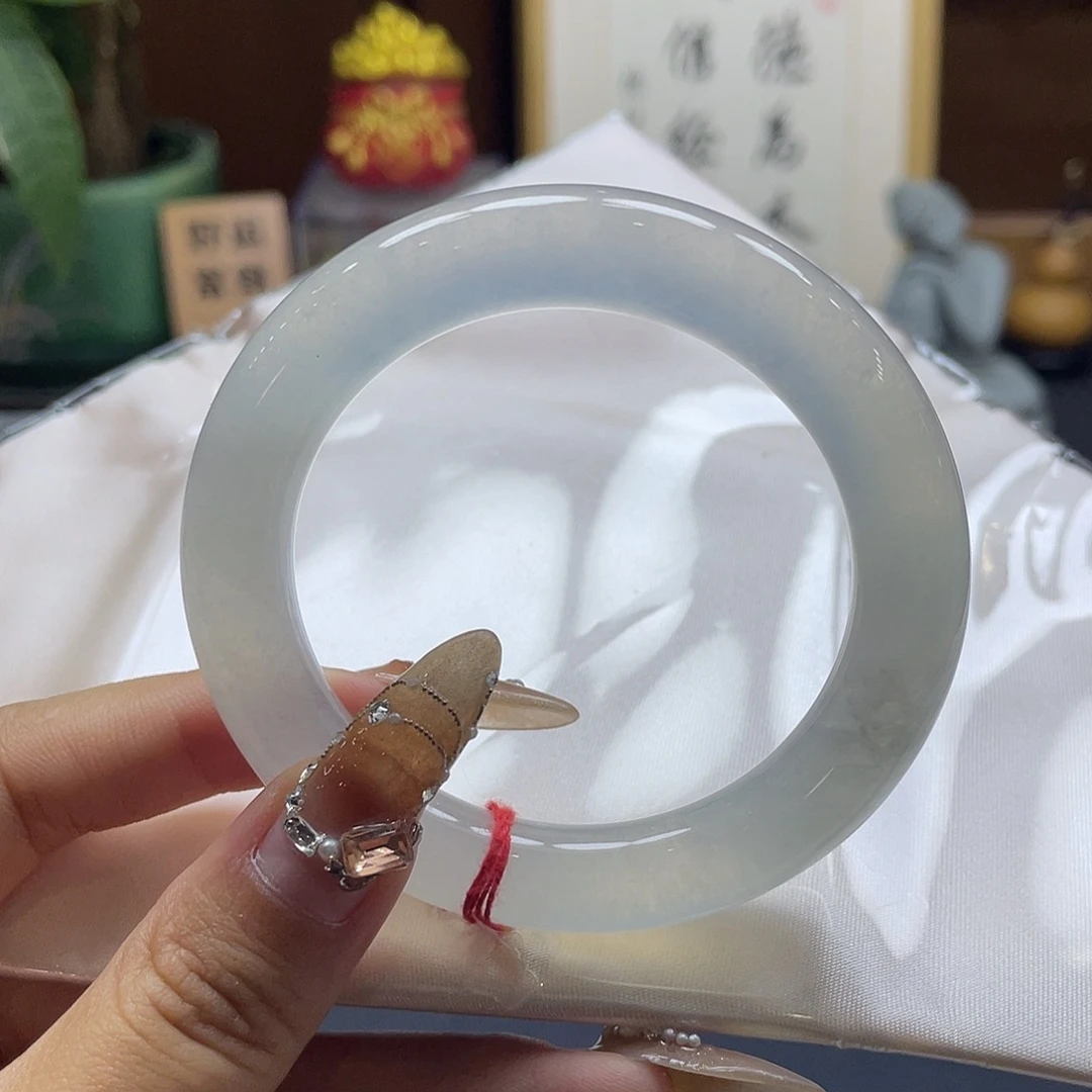 翡翠未镶嵌手镯26号