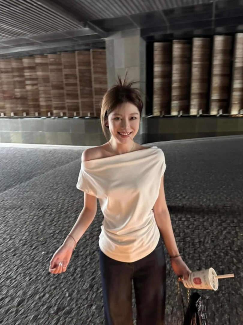 甜辣气质一字肩短袖T恤女款2025新款春季设计感法式绝美修身上衣