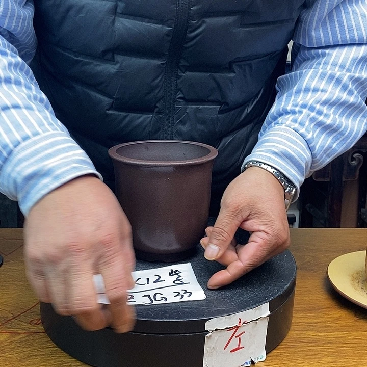 紫砂花盆货号一只JG33