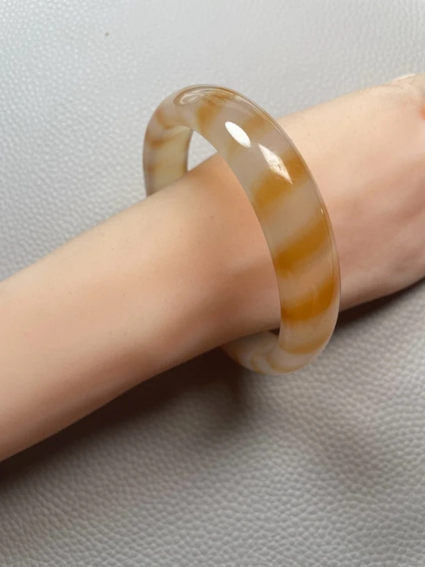 173号D-圈口68-69-天然玉石-正品保障，玛瑙斑马红，时尚高贵款