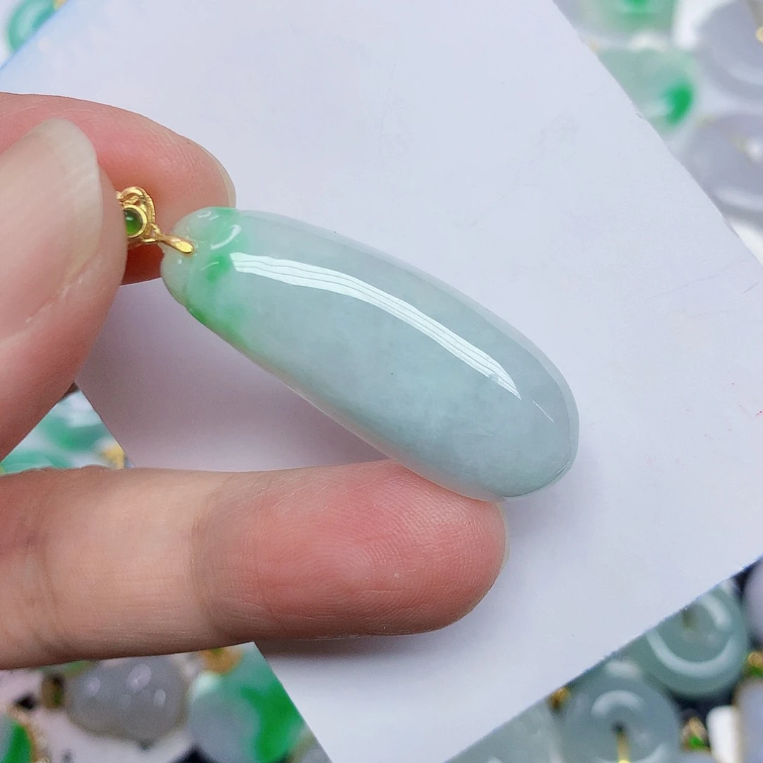 翡翠未镶嵌颈饰4677777
