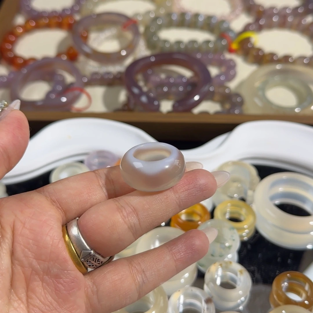 玛瑙/玉髓合金戒指