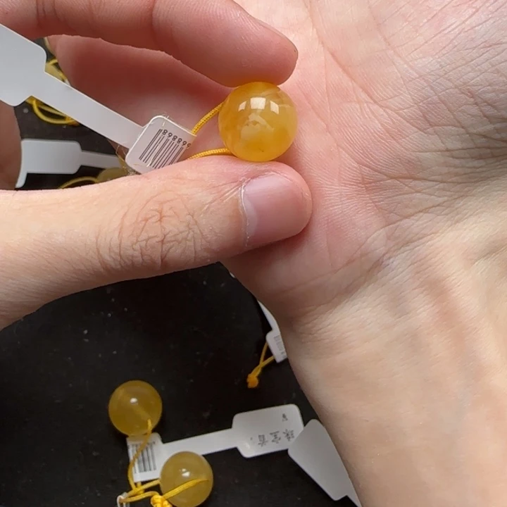 蜜蜡未镶嵌裸石天然419