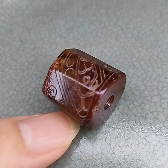 摆件开片瓷器瓷片摆件