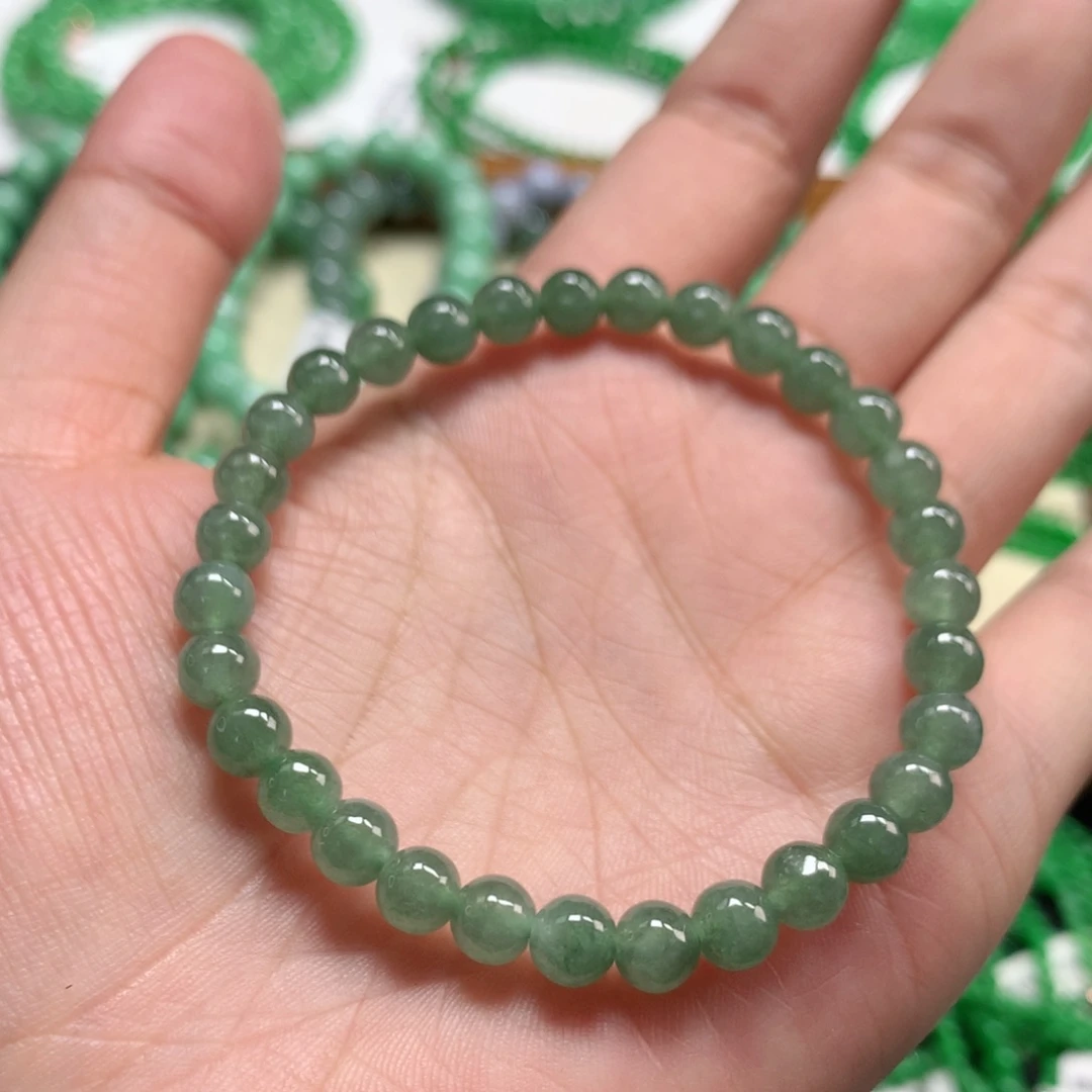 翡翠未镶嵌手链翡翠