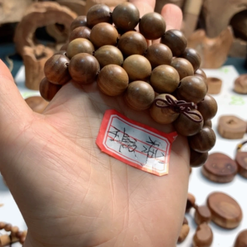 【闪购商品】木原汁原味绿檀手串1.5