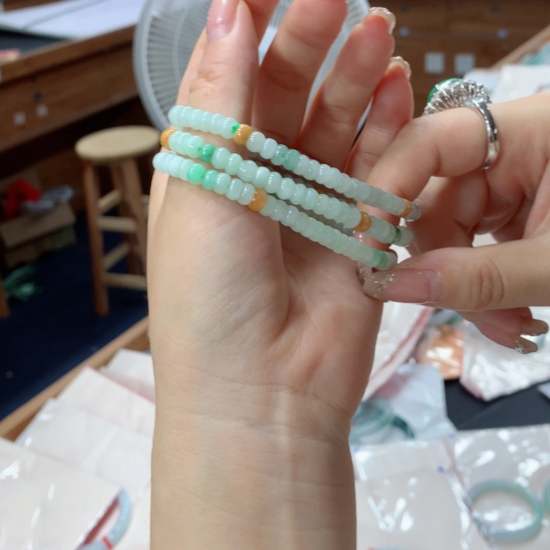 未镶嵌手链翡翠多样性发1