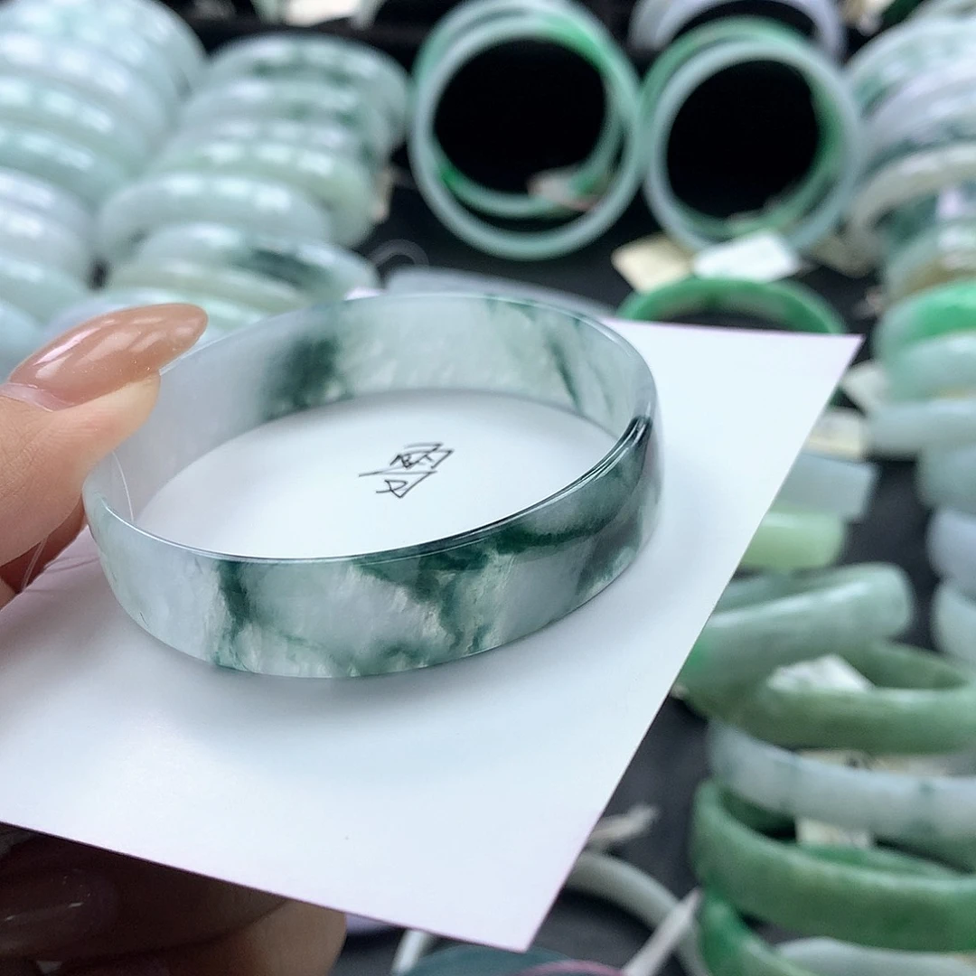 未镶嵌手镯翡翠兴****心公主