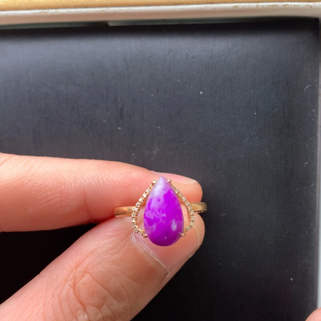 苏纪石（舒俱来）18K金镶嵌戒指