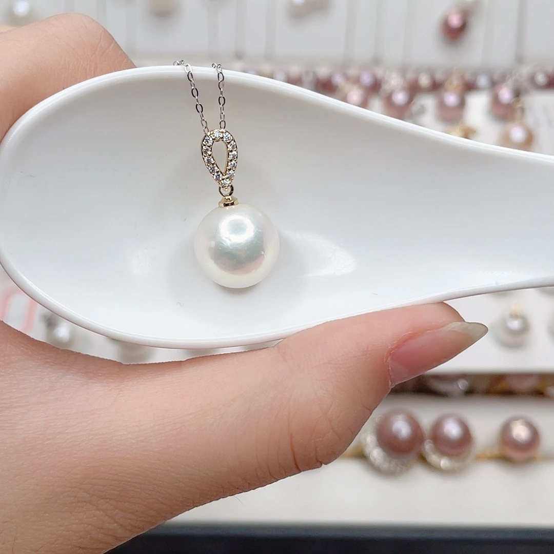 淡水珍珠合金吊坠(赠链)
