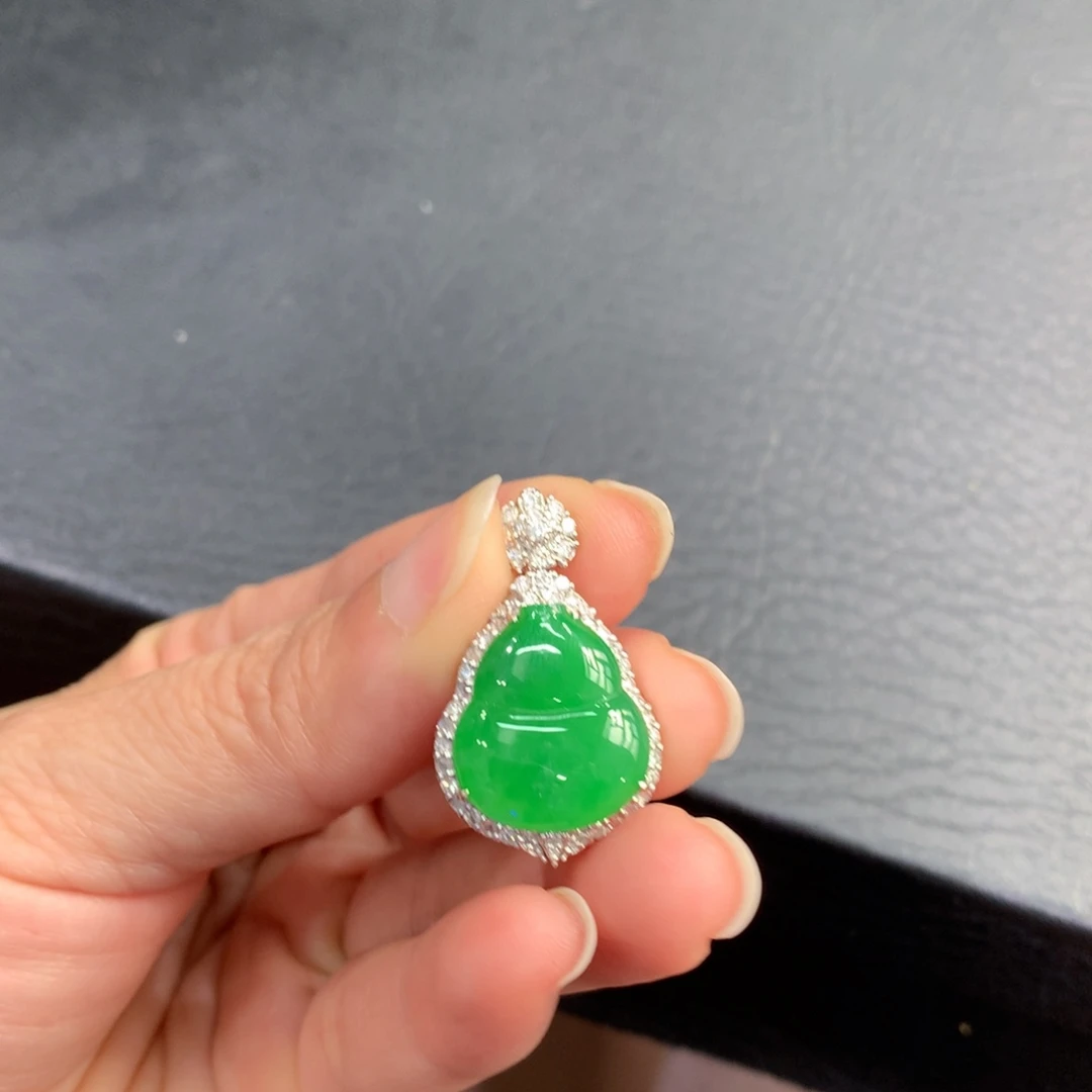 翡翠18K金镶嵌吊坠(不含链)