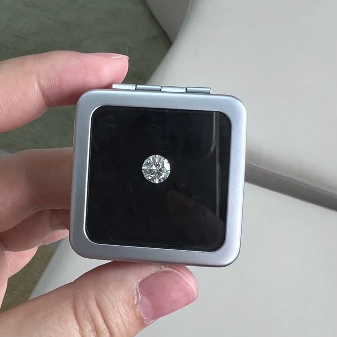 实验室培育钻石培育圆形裸石5分现货