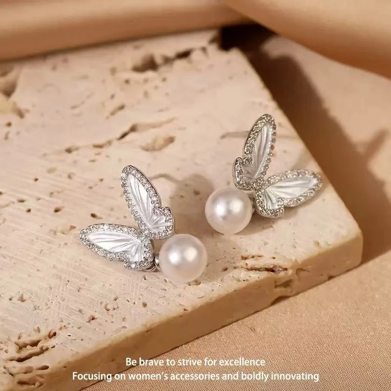 铜合金耳饰 铜合金耳饰 锆石蝴蝶小众吊坠耳钉日韩简约通勤耳环女