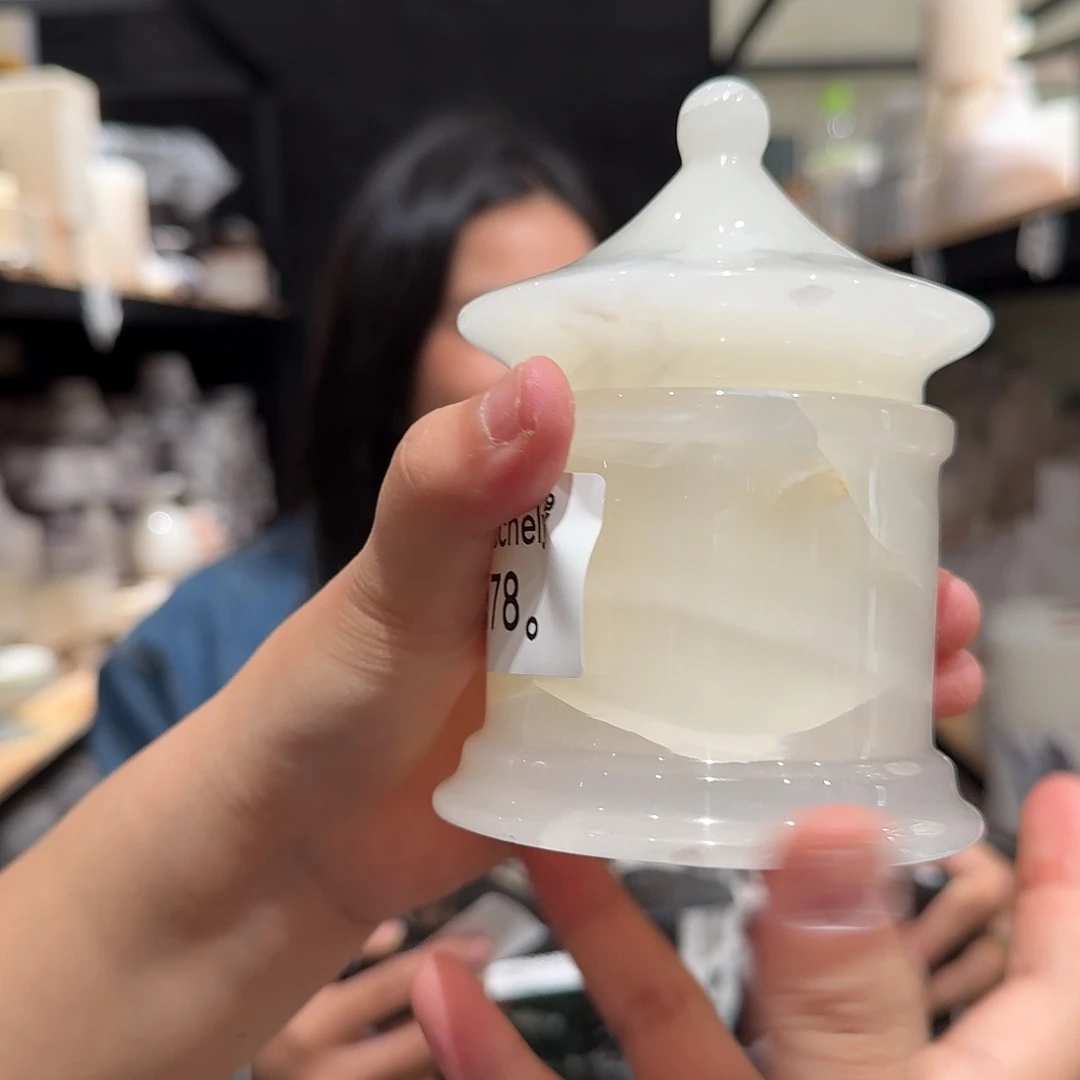 大理石h178。磕。  两个亿