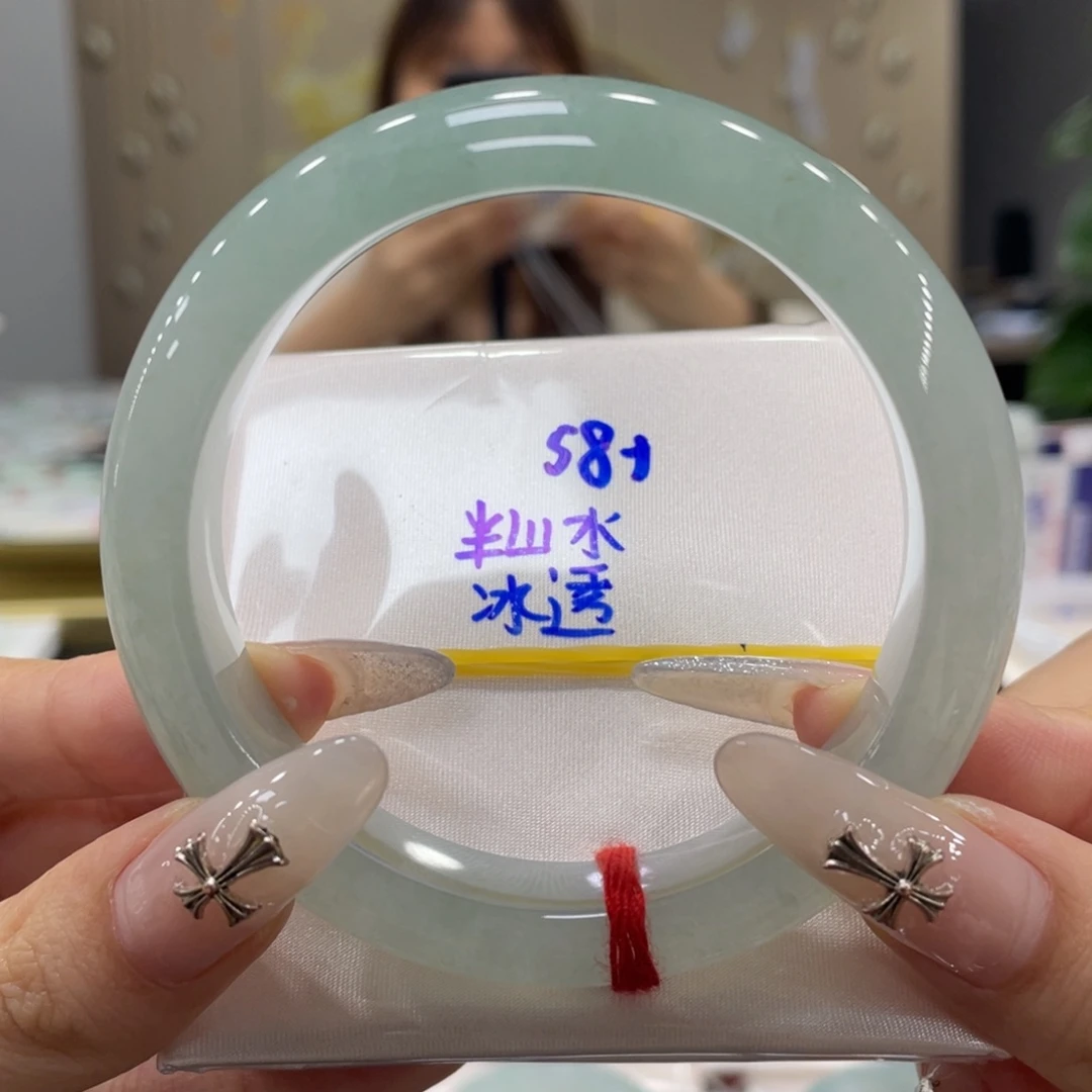 未镶嵌手镯翡翠翡翠