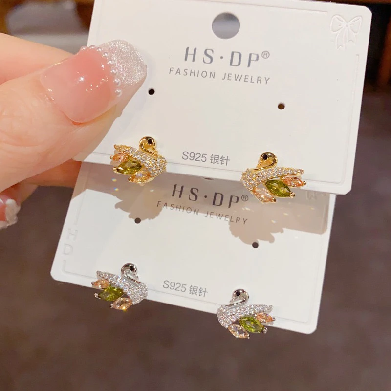 铜合金耳饰 精品/韩版时尚百搭彩色满钻天鹅耳钉银针百搭简约耳环