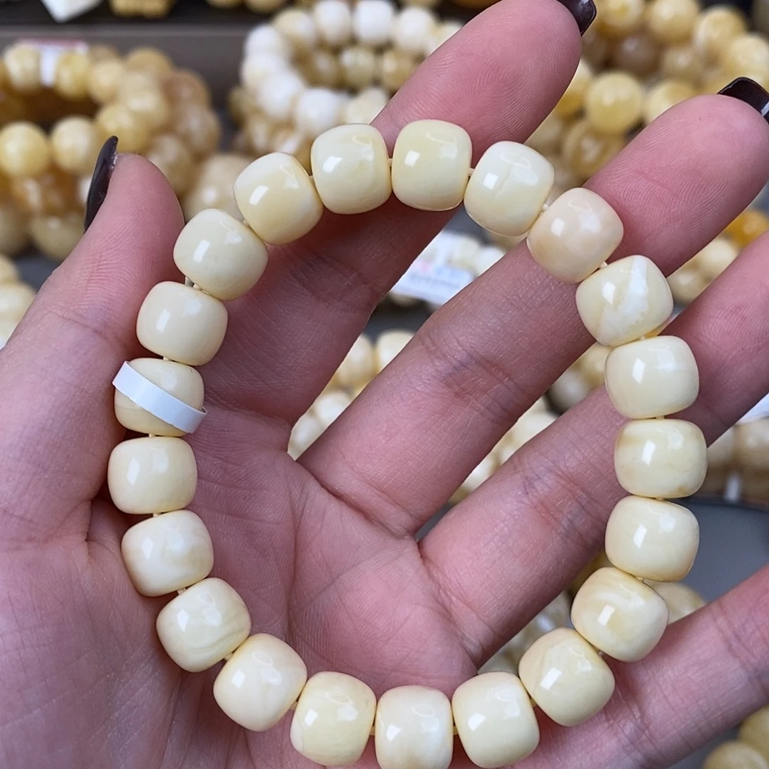 蜜蜡未镶嵌珠宝奇石15.2g10.7mm