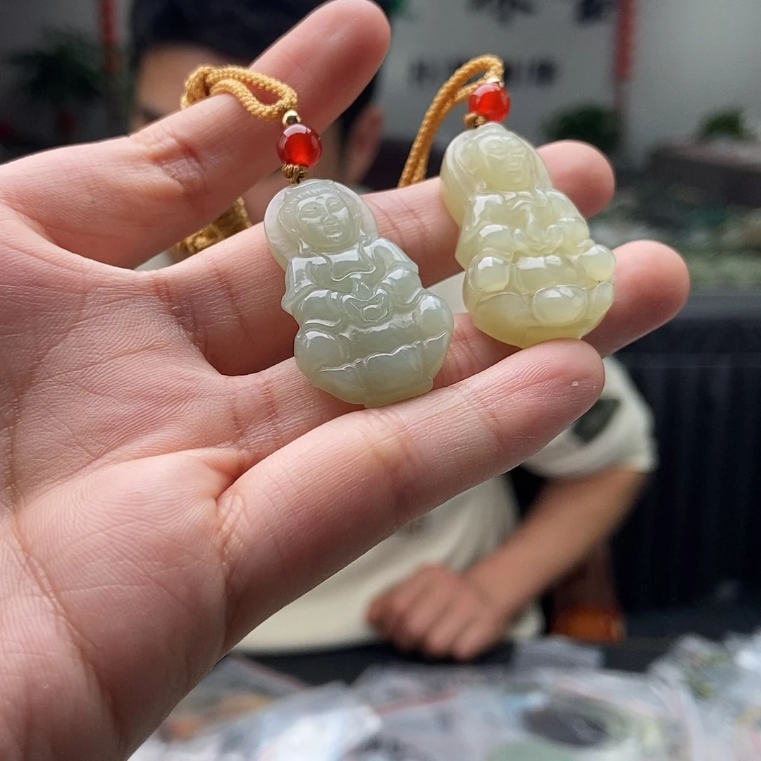 和田玉颜色多样性发拍一发一未镶嵌