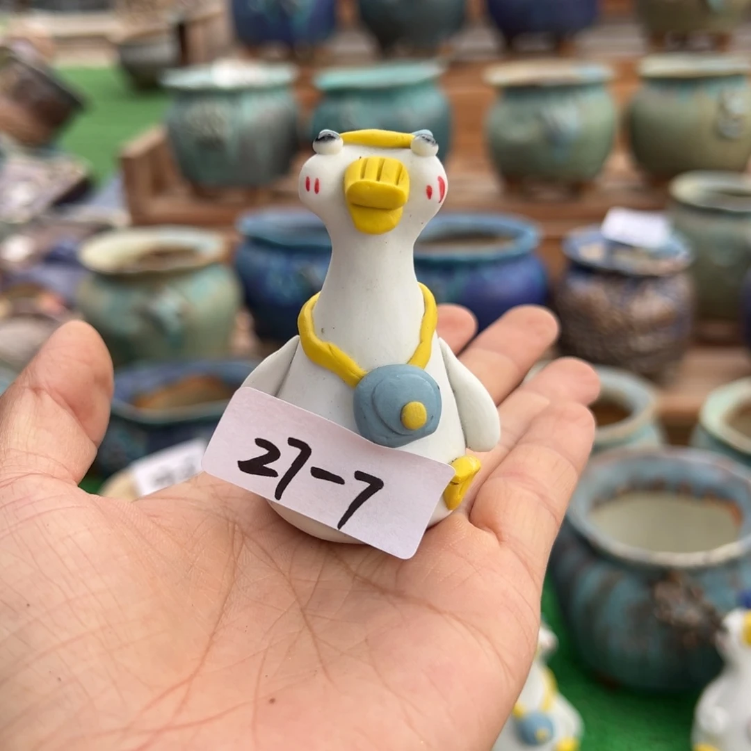 27-7背包鸭子摆件微瑕随机