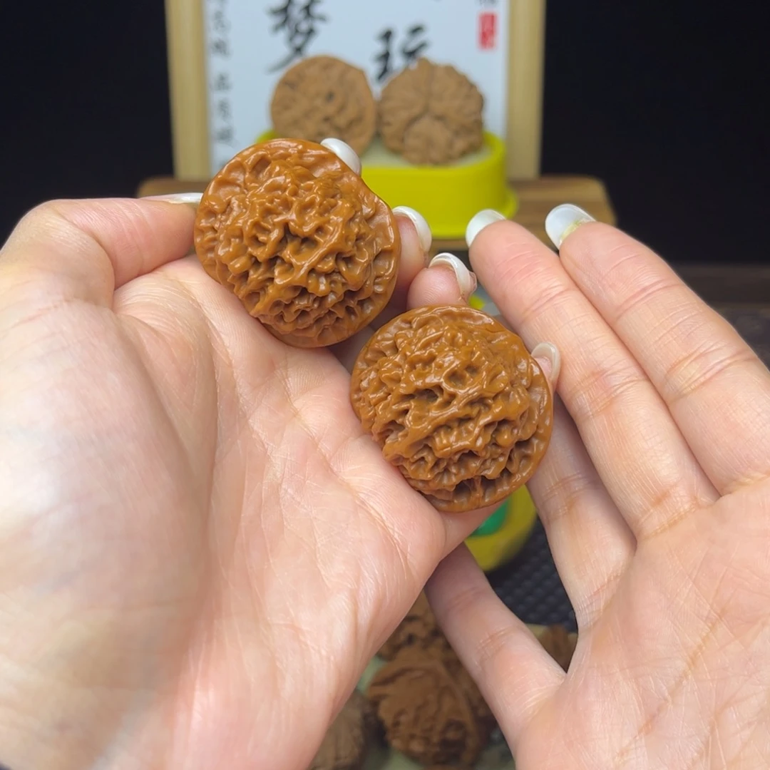 文玩核桃吊坠秦闷39全打底头果毕业对