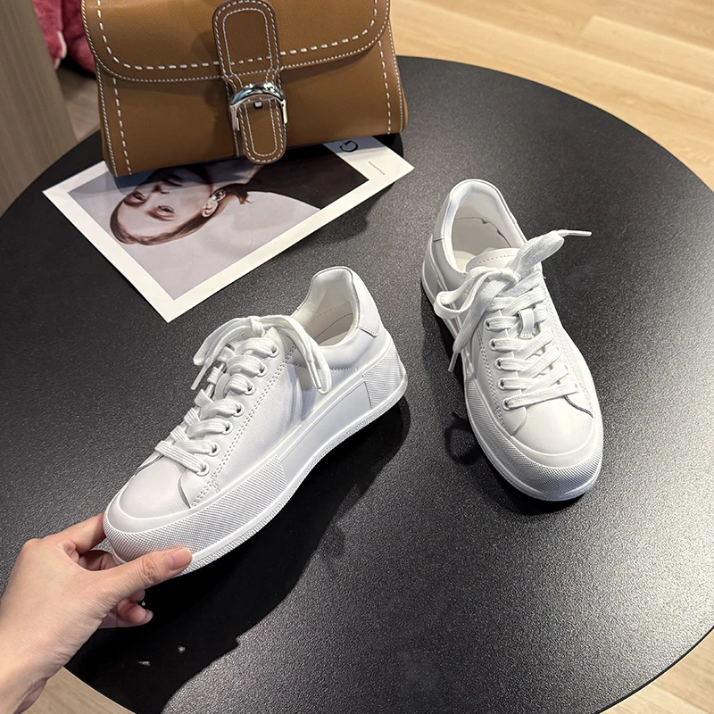 范小洛+4cm小个子小白鞋女鞋2025春夏新款增高百搭休闲板鞋休闲鞋