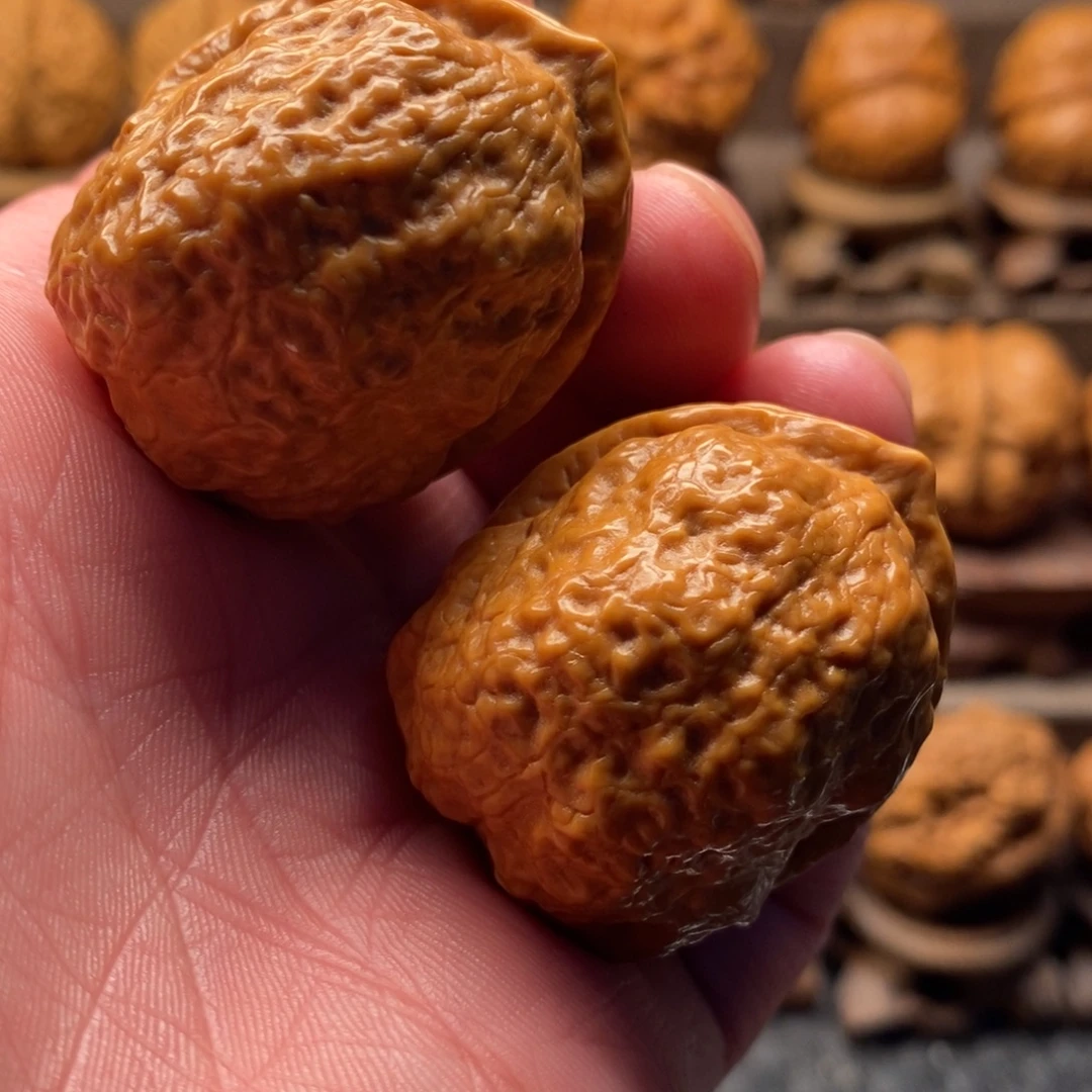 文玩核桃把件罗汉元宝42尺寸