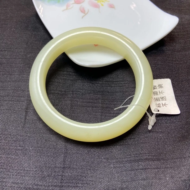 天然和田玉黄口奶黄包54