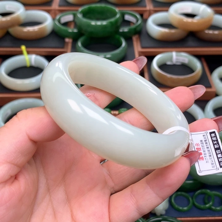 和田玉5960圈口未镶嵌