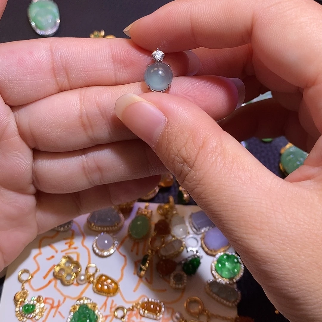 翡翠银S925镶嵌颈饰