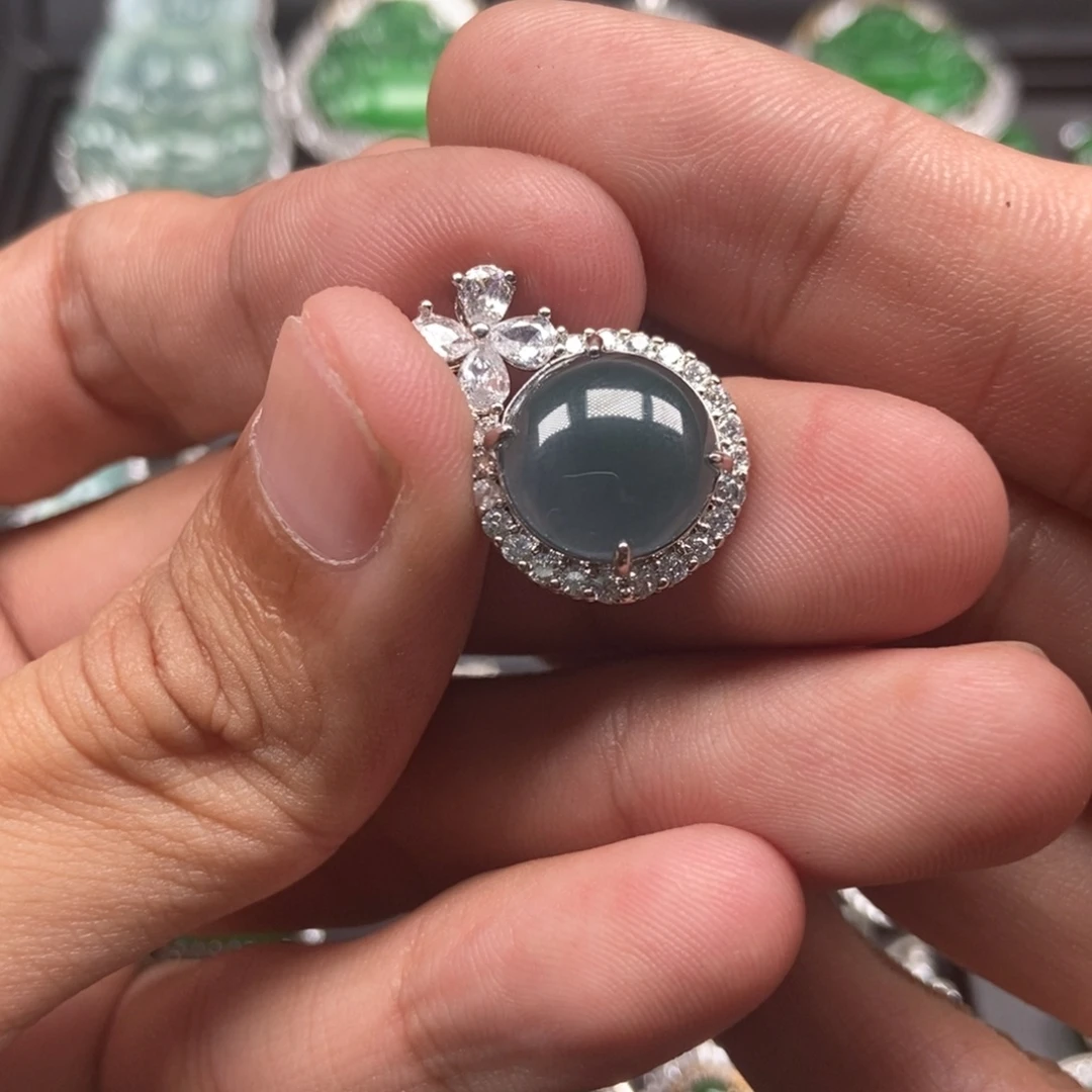 翡翠未镶嵌吊坠(不含链)