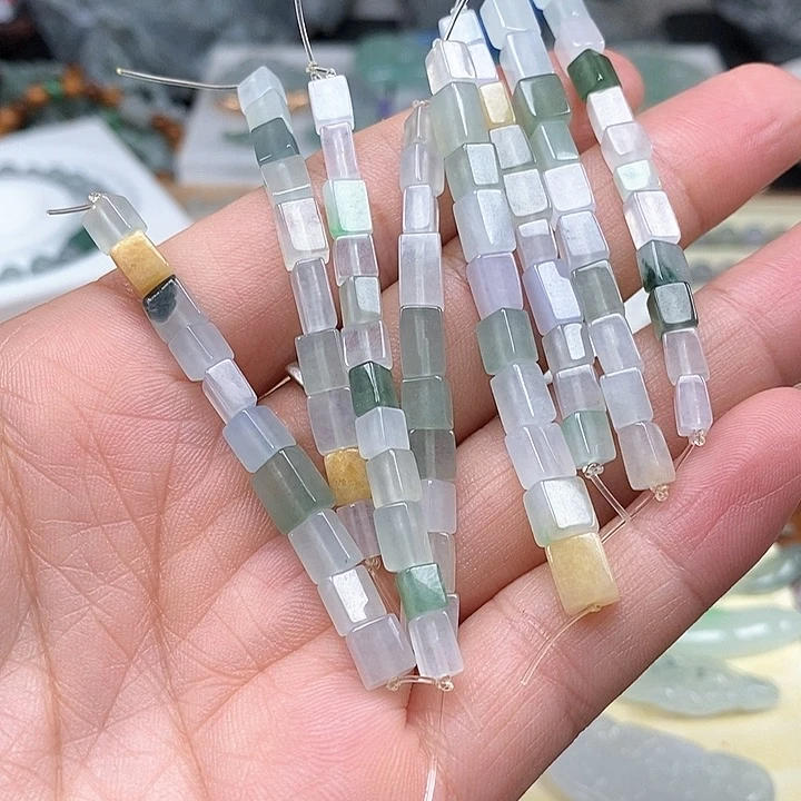 吊坠(不含链)未镶嵌翡翠一串100