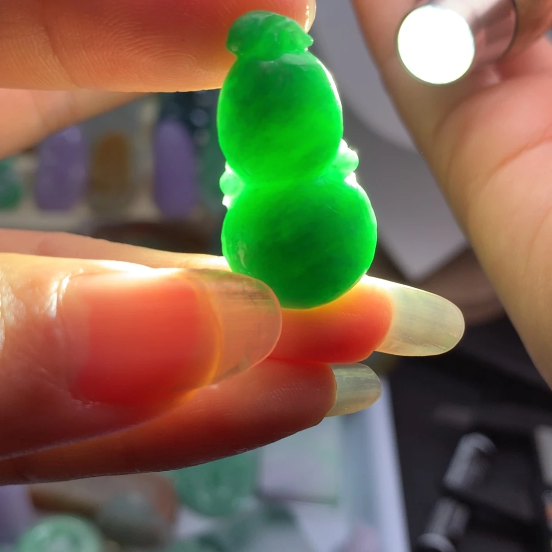 未镶嵌定制翡翠翡翠