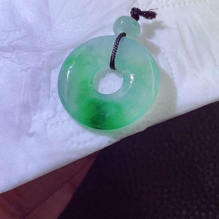 未镶嵌定制翡翠翡翠