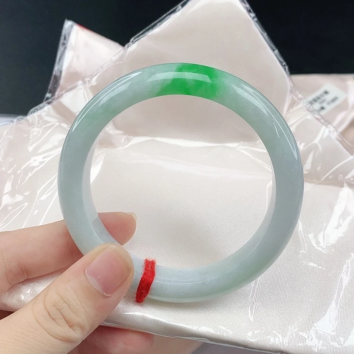 未镶嵌手镯翡翠湘*主翡翠764