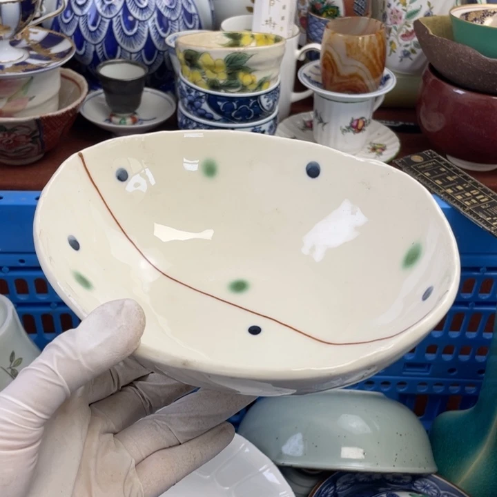 他家瓷器真美…开播了