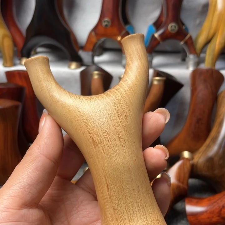 大果紫檀（缅甸花梨）瑕疵