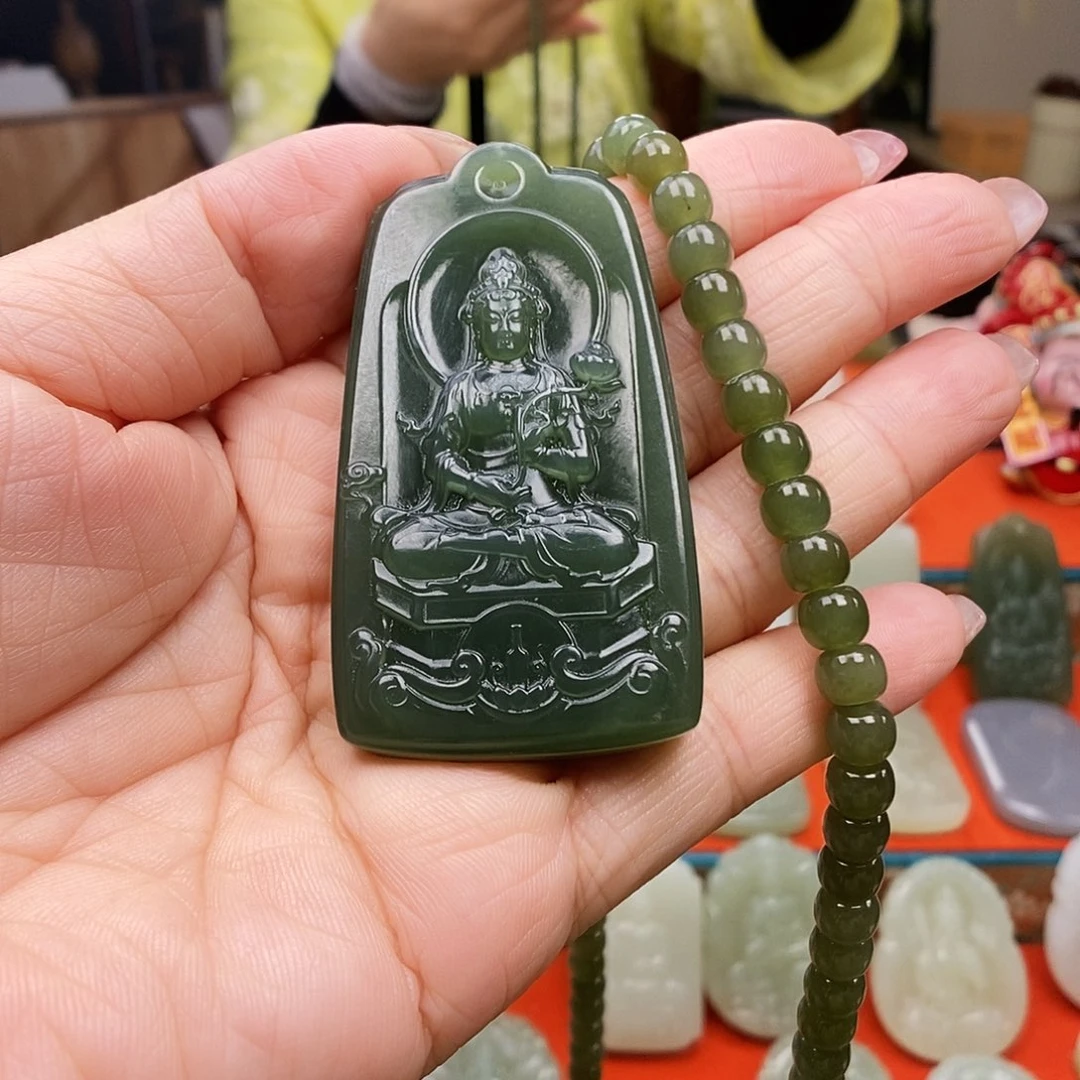 颈饰未镶嵌和田玉我***的