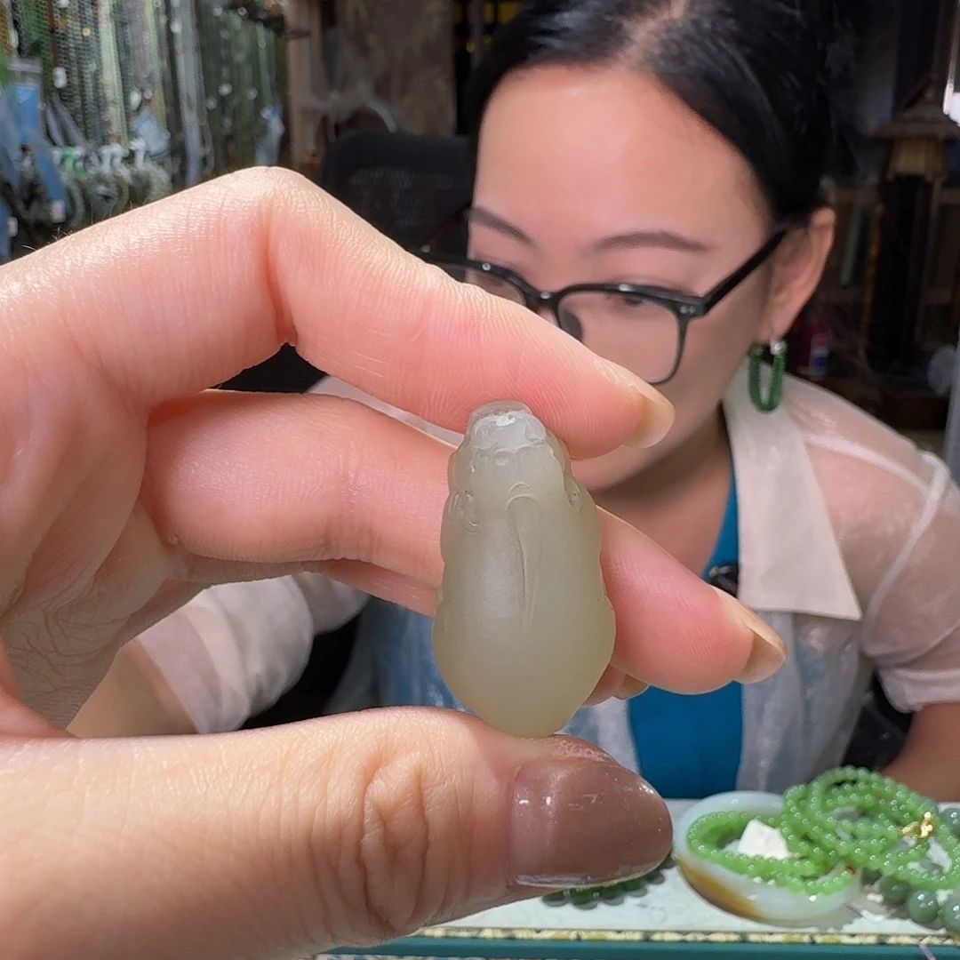 颈饰未镶嵌和田玉