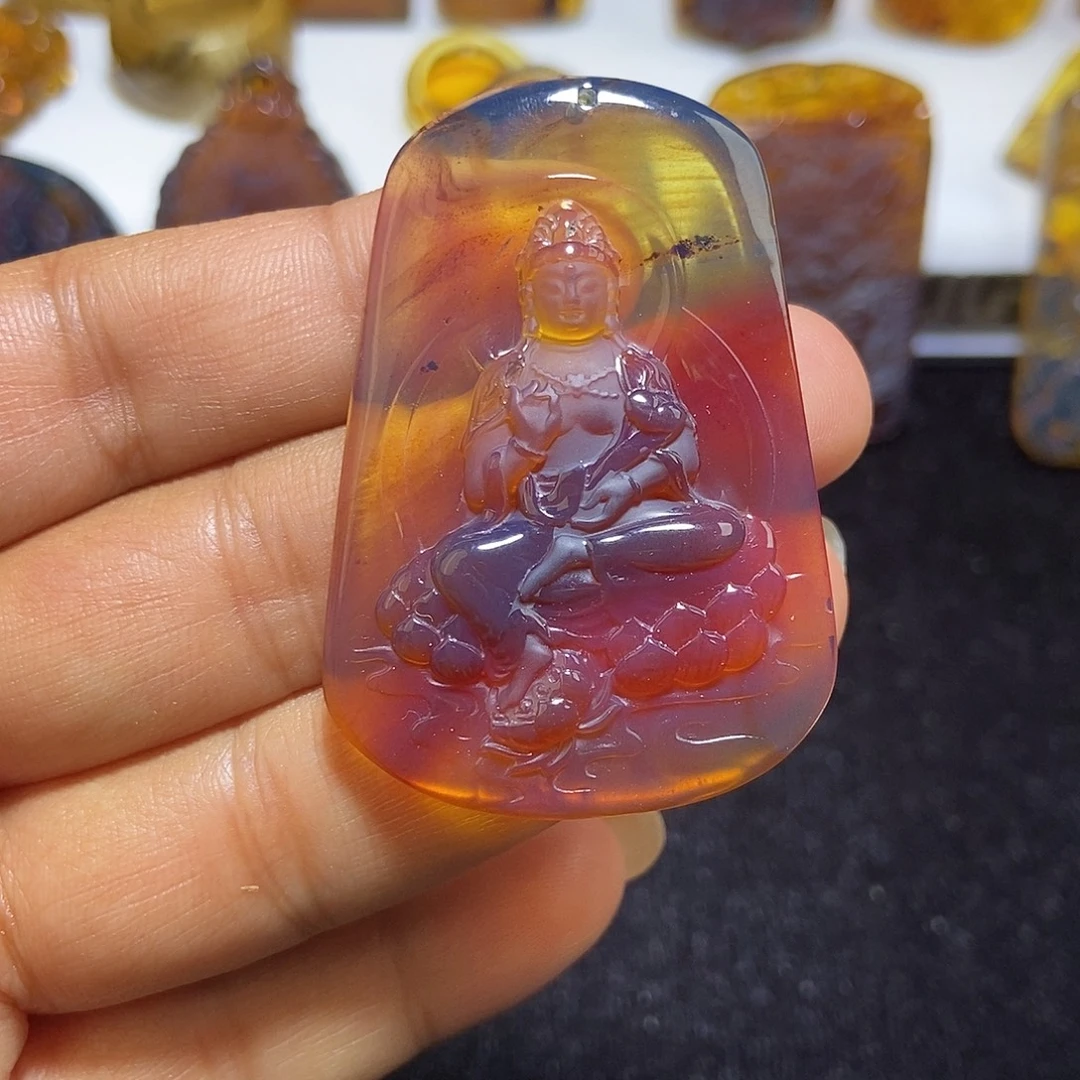 琥珀颈饰未镶嵌缅甸天然琥珀吊坠