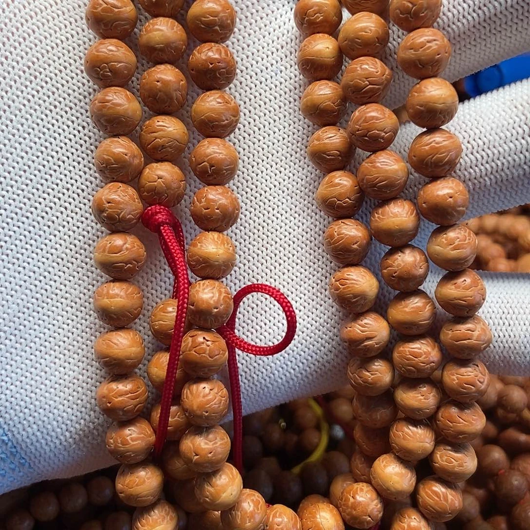 天***命凤眼菩提吊坠酸枣核纯天然