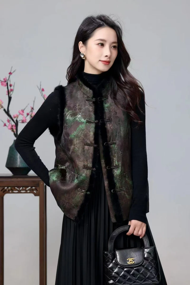 进口水貂白鹅绒马甲国风复古