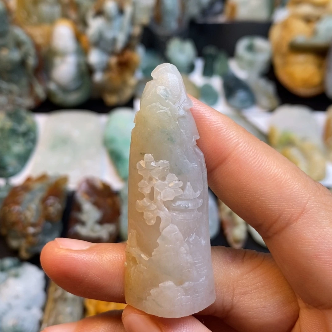 定制翡翠未镶嵌特色36