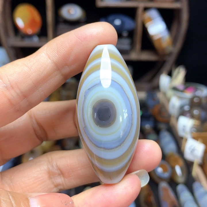 未镶嵌颈饰玛瑙/玉髓武**安