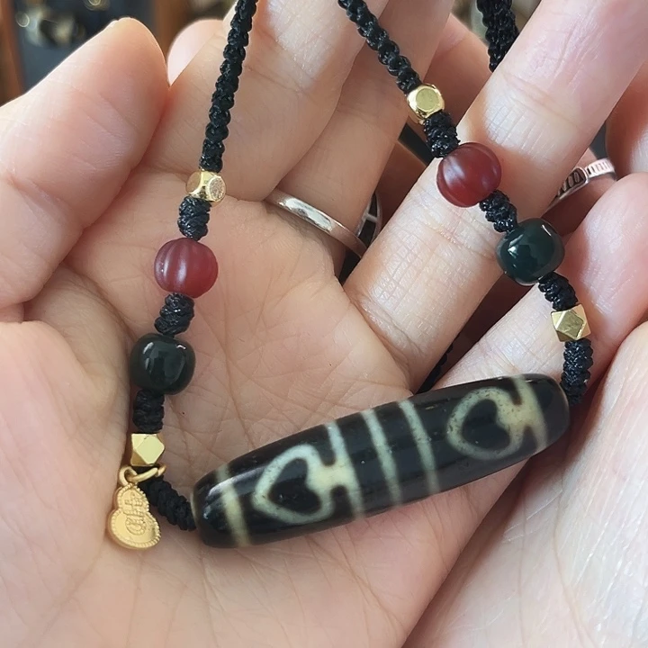 玛瑙/玉髓颈饰未镶嵌合金