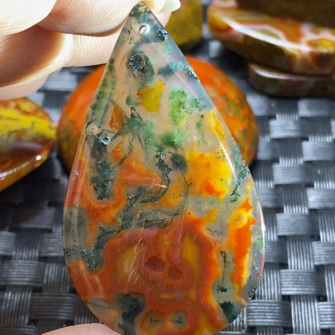 玛瑙/玉髓挂件未镶嵌