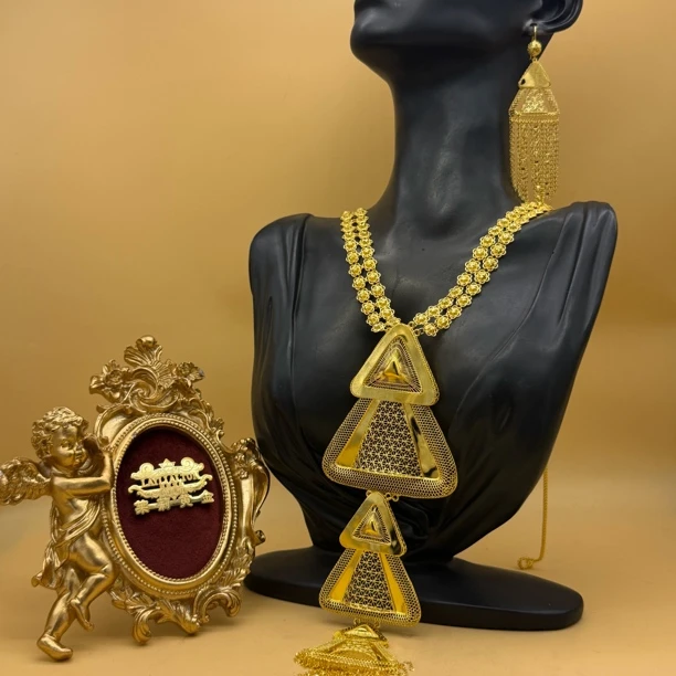 C播 77.32g 足金999 套链d