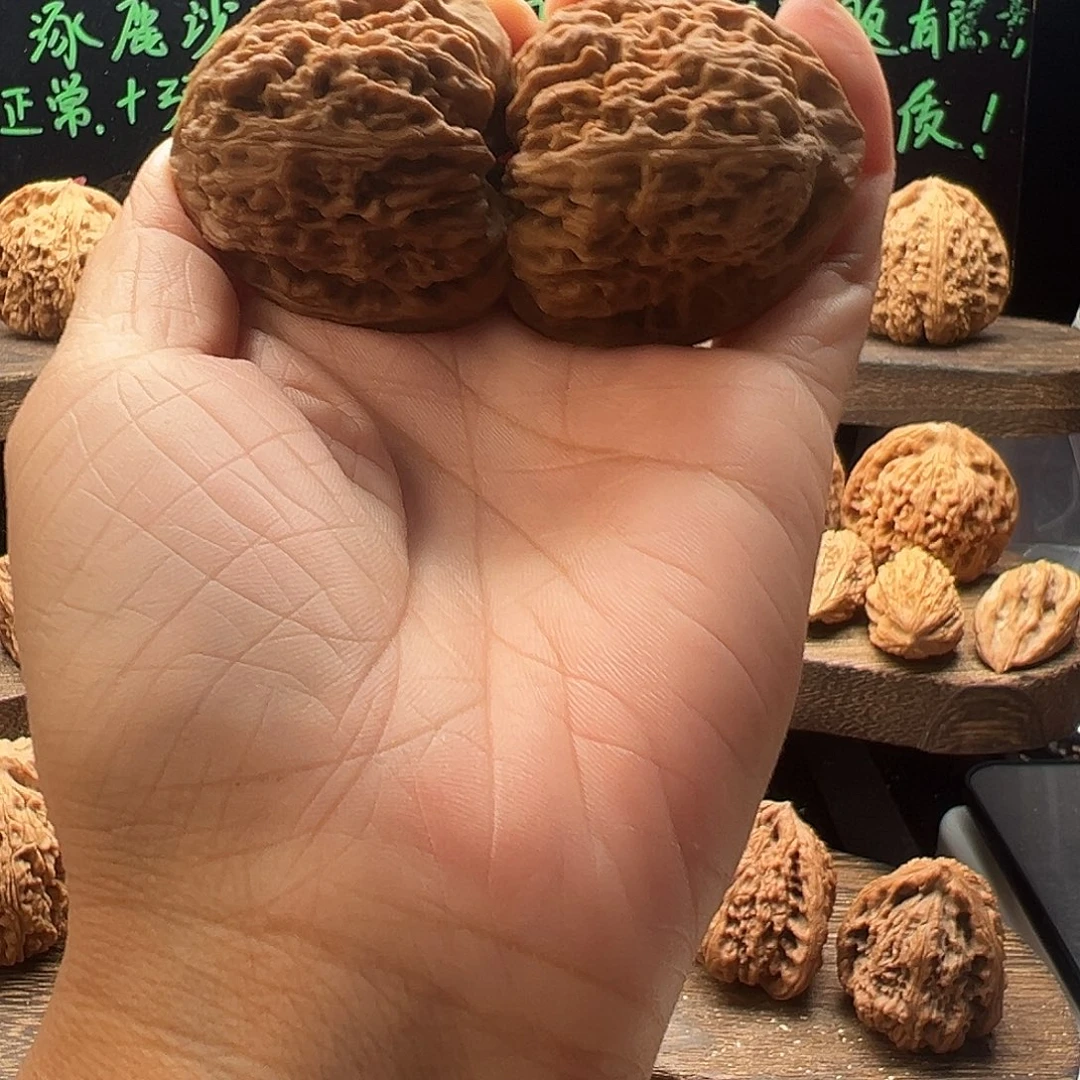 胶***管文玩核桃吊坠物美价廉物美价廉
