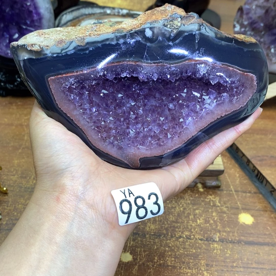 未镶嵌水晶大型摆件（非配饰）