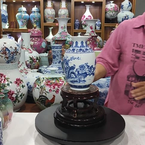 B***e瓶景德镇陶瓷花鸟冬瓜瓶